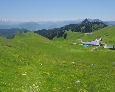 Descente de Charmant Som, arrivée au parking Descente de Charmant Som, arrivée au parking