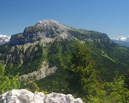 Chamechaude en face Chamechaude en face