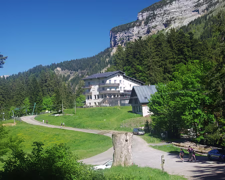 On approche du col de la Porte... mais on n’y est pas encore tout à fait On approche du col de la Porte... mais on n'y est pas encore tout à fait