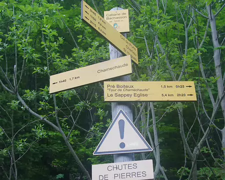 Début matinal de montée vers Chamechaude Dans le mode on vous avait bien dit de pas y aller...
