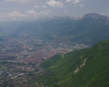 On s’apprête à attaquer la descente... On s'apprête à attaquer la descente...