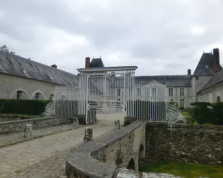 P1210165 Le château de Janvry, XVIIè s.