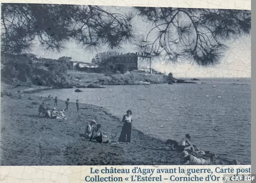 La sœur de St Exupéry, Gabrielle, avait épousé Pierre d'Agay, qui possédait ce château. St-Exupéry s'y est marié en 1932. Screenshot