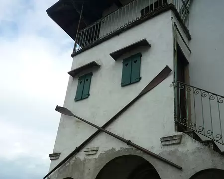 P1350986