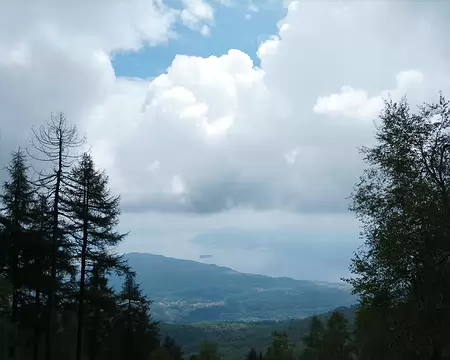 074 le lac apparait enfin