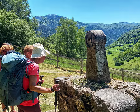 20250530_140618-01 Au pied du château