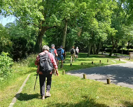 042 Le chemin des Prés (GR 11) à Bièvres