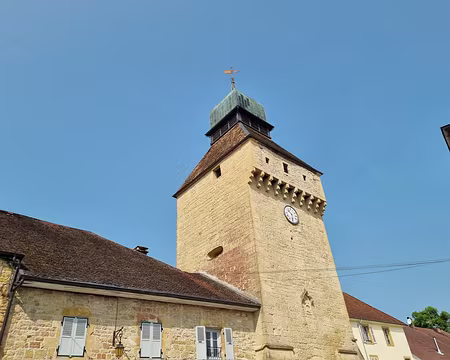 083 Tour de l'horloge, jadis entrée principale de Nozeroy, construite au XVe siècle