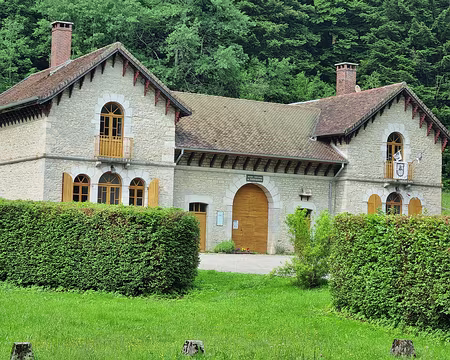 101 Maison forestière du Chevreuil en forêt de Joux