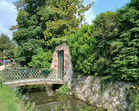 006 La Promenade des Petits Ponts le long du canal de l’Yvette à Chevreuse