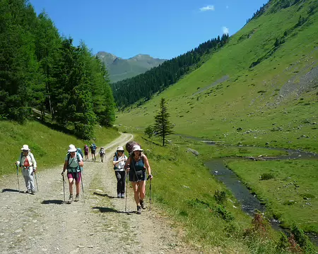 P1360190 Jour 1 : C'est parti, nous quittons la canicule des plaines et des vallées pour 8 jours de Pyrénées.