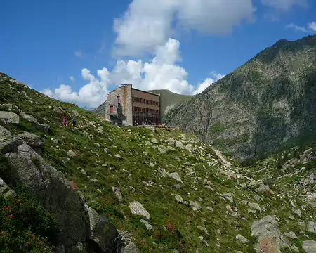P1360200 Le refuge de la Glère