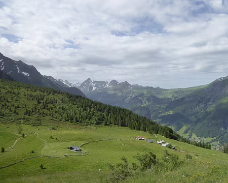 P1040050 les chalets de Miages