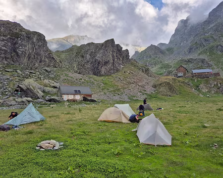 20250704_193121 bivouac sous le refuge de la Pra