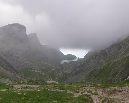 P1180948 le lac du Crozet vu du col de la Pra
