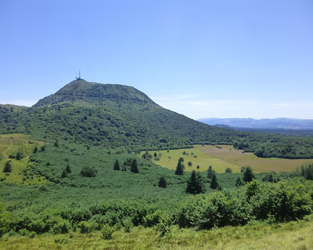P1210433 Le Puy de Dôme (alt. 1465 m.)