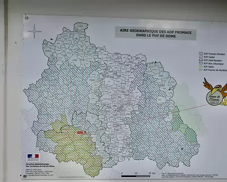 La ferme de l'Oiseau se trouve à l'intersection de 5 zones d'AOP ! Mais ils n'en produisent que deux : St Nectaire et Salers.