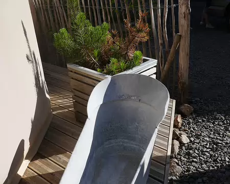 Il ne faut pas être gros pour prendre un bain chez Sophie !