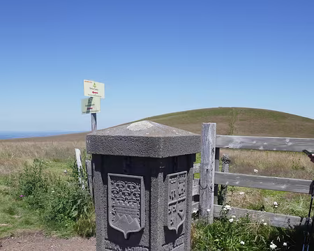 La borne des quatre seigneurs, au point de rencontre de 4 communes.