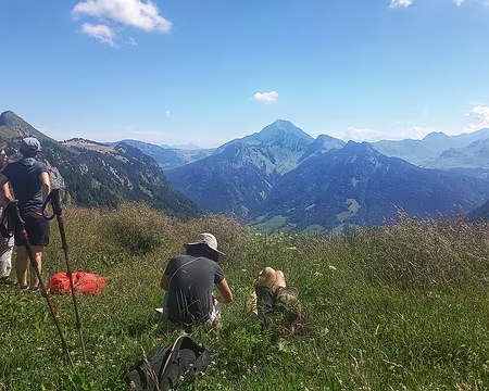 20250712_110643-01 Le Jallouvre et la chaîne du Bargy.