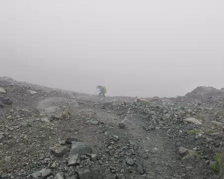 P1190055 Stéphanie dans la partie terminale du col de la Noire.