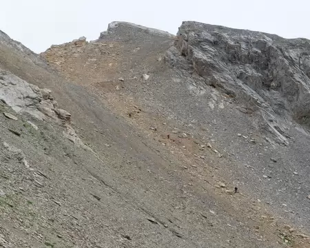 P1190111 Vue large sur le col et le mont de Ciaslaras.