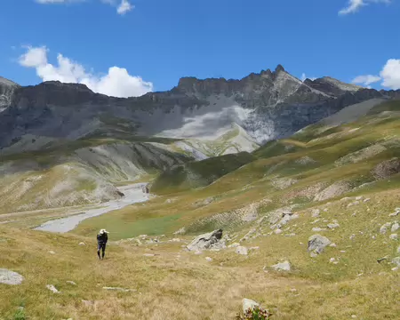 P1190242 Vue vers le Pas de la Cavale.