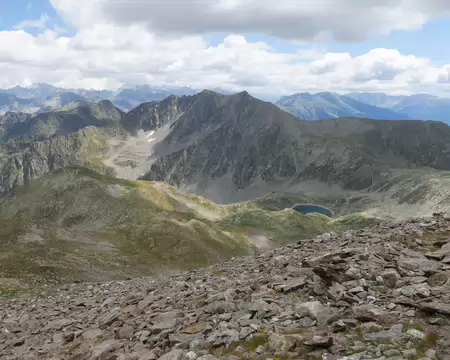 P1190385_1 Vue vers les Lacs de Colle Longue.