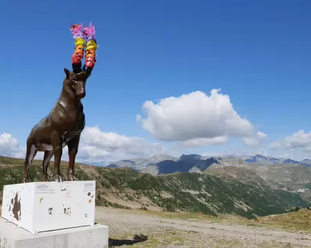 P1190437 Il est strictement interdit de monter sur la structure !