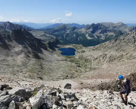 P1190534 Descente avec vue sur le Lac Nègre.