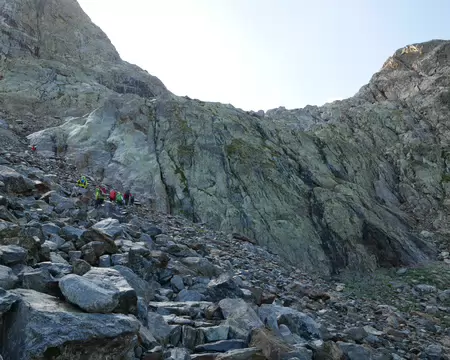 P1190598 Départ du refuge après la pluie vers le Passo del Brocan.