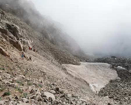 P1190620 Début de la descente du Passo del Brocan (2892m).