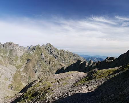 P1190665 Vue vers l'Argentera et la Punta Ciamberline.