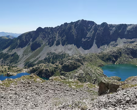 P1190809 Vue sur le Lac Vert et le Lac Noir.