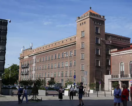 Bâtiment construit par les soviétiques, qui l'eut cru ?