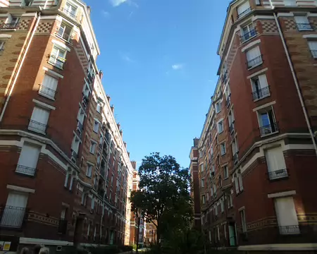 P1210705 ...de style Art Déco construite en 1929