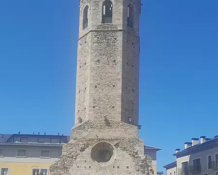 20250802_113817 Petite incursion en Espagne, campanile Santa Maria de Puigcerdà