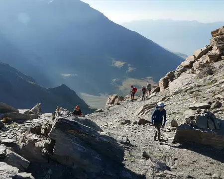 2025-08-17 08-37-30