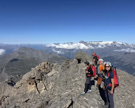 2025-08-17 09-51-45