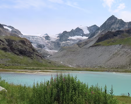 20250806_141818_IMG_8209 Dans la montée, le petit lac (de Châteaupré)