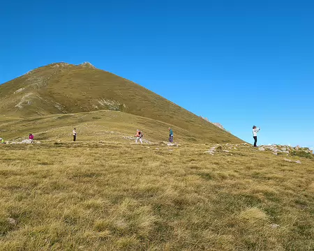 20250927100336 Nous devos suivre des crêtes et plusieurs sommets pour accéder au Monte Camicia.