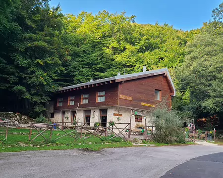 20250930090117 Départ au Chalet del Sirente vers le mont qui porte le même nom.