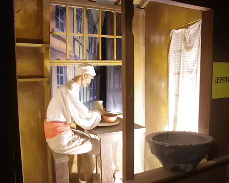 IMGP6114 Musée des métiers disparus, à la sortie de la cité souterraine