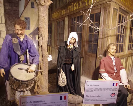 IMGP6118 Musée des métiers disparus, à la sortie de la cité souterraine