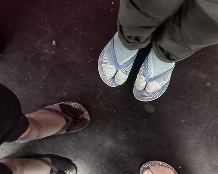 20250922_000657-01 Dimanche soir, retour après l'épisode cévennol et 2 heures de retard, en pyjamas et tongs-chaussettes.