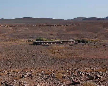 DSC_0322 Un poulailler (production intensive) dans lequel les poules ne voient pas souvent la couleur du ciel !