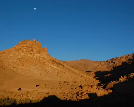 DSC_0775 Jour 5, 9 octobre. Tour de l'Amzdour. La journée promet d'être encore belle.