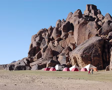 DSC_0802 ... notre quatrième bivouac est là ...