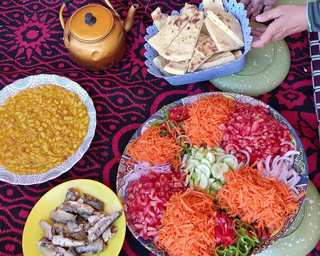 DSC_0825 Cuisinier qui, tout au long du séjour, nous a régaler aussi bien le gosier que nos yeux !