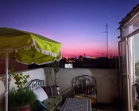 20251011_193847-01 Retour dans la chaleur de Marrakech